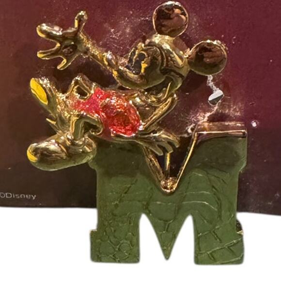 Mickey & Co M pin NWT-RARE - Picture 2 of 3